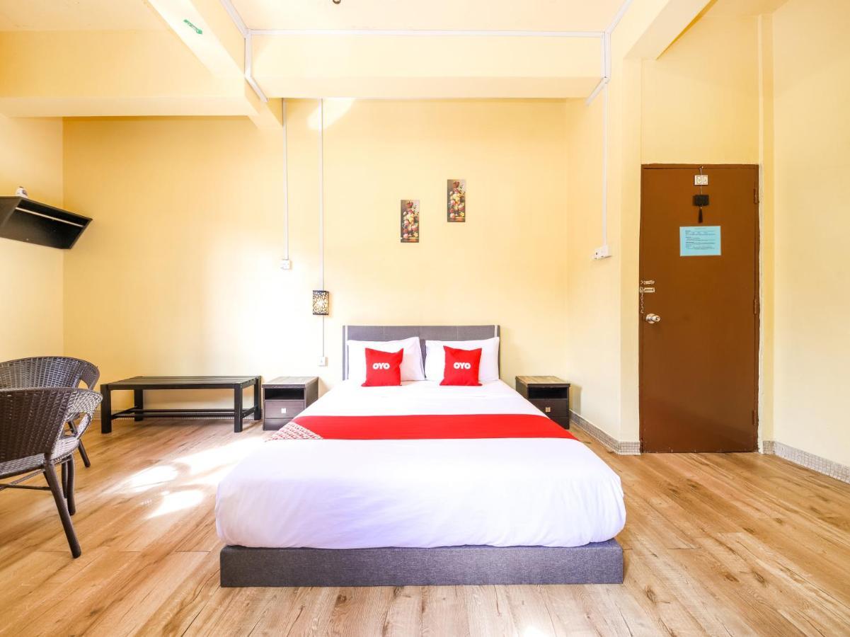 Oyo 703 Myra Hotel Mersing Eksteriør billede