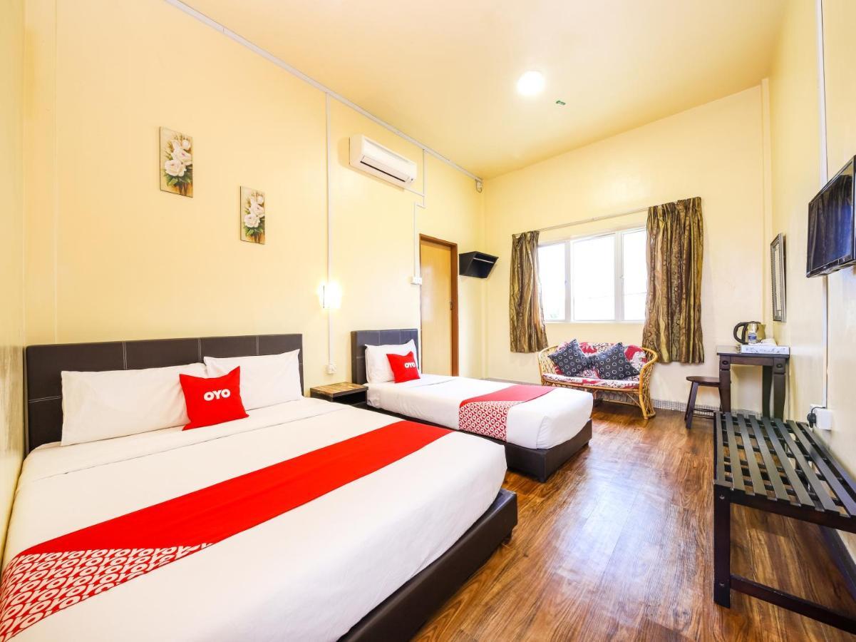 Oyo 703 Myra Hotel Mersing Eksteriør billede